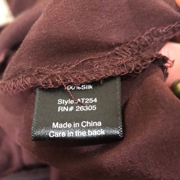 Anthropologie Line & Dot Blouse Size Small Maroon Red Silk - Picture 8 of 11